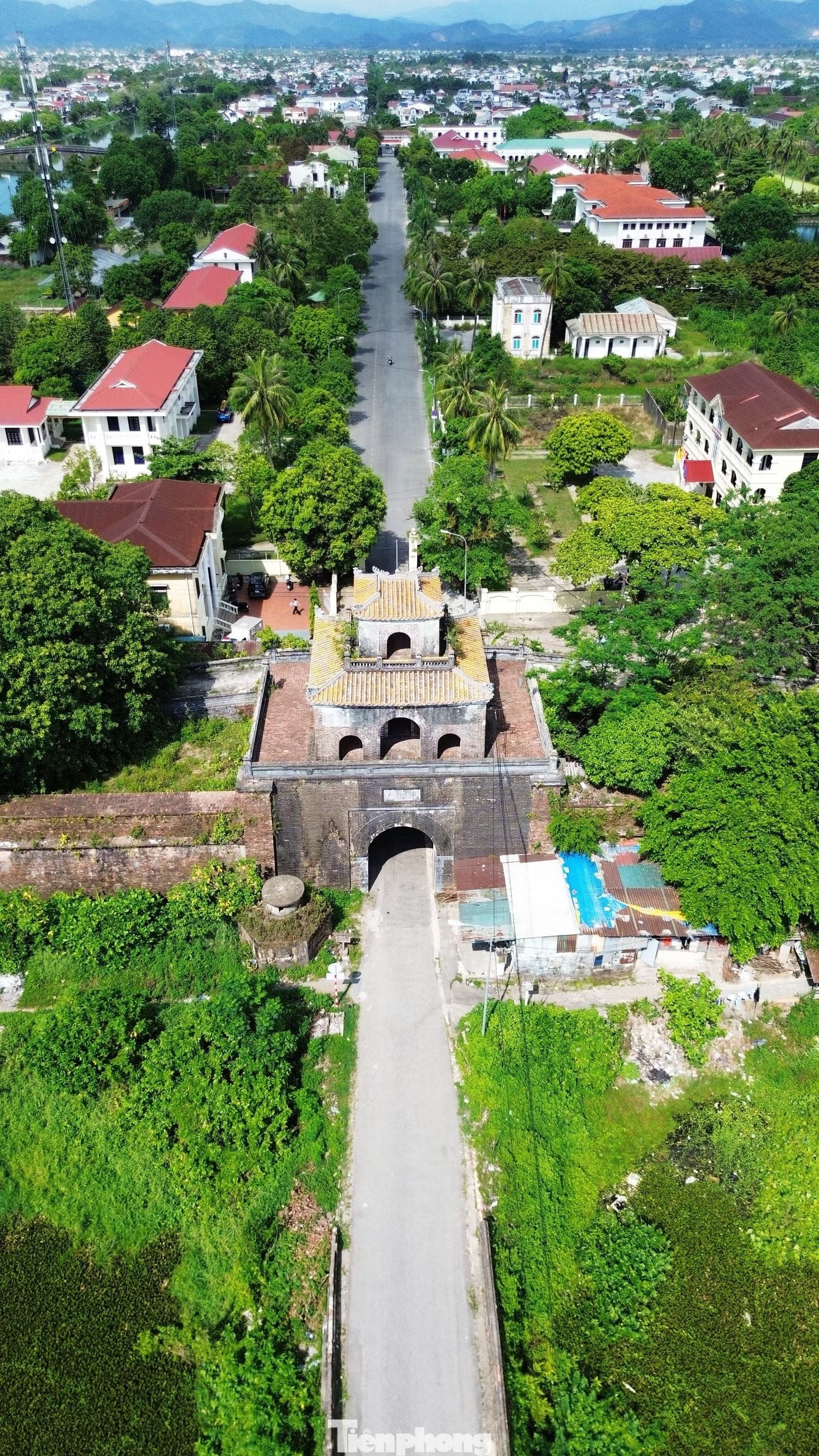 Thông tuyến đường bị phong toả hơn 140 năm, 'hồi sinh' huyết mạch giao thông lịch sử đất cố đô- Ảnh 1.