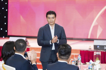 Chân dung thiếu gia nhà bầu Thụy vừa gia nhập Sacombank: 23 tuổi đã hiện diện trong ngân hàng, chứng khoán và tài sản số