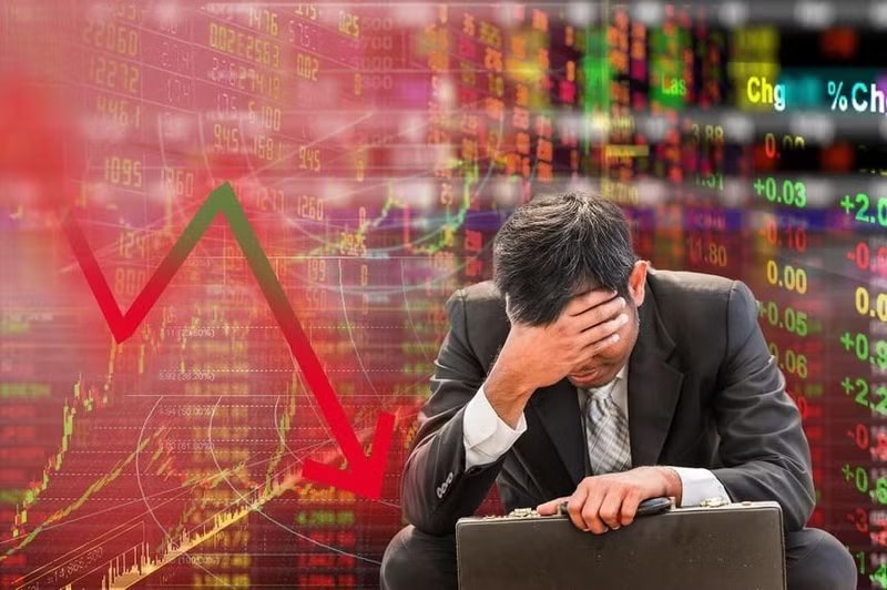 VN-Index mất gần 50 điểm và rơi xuống dưới mốc 1.800 điểm. Chứng khoán châu Á chao đảo, Hàn Quốc ‘rút phích’: Việt Nam ra sao? - Ảnh 1.