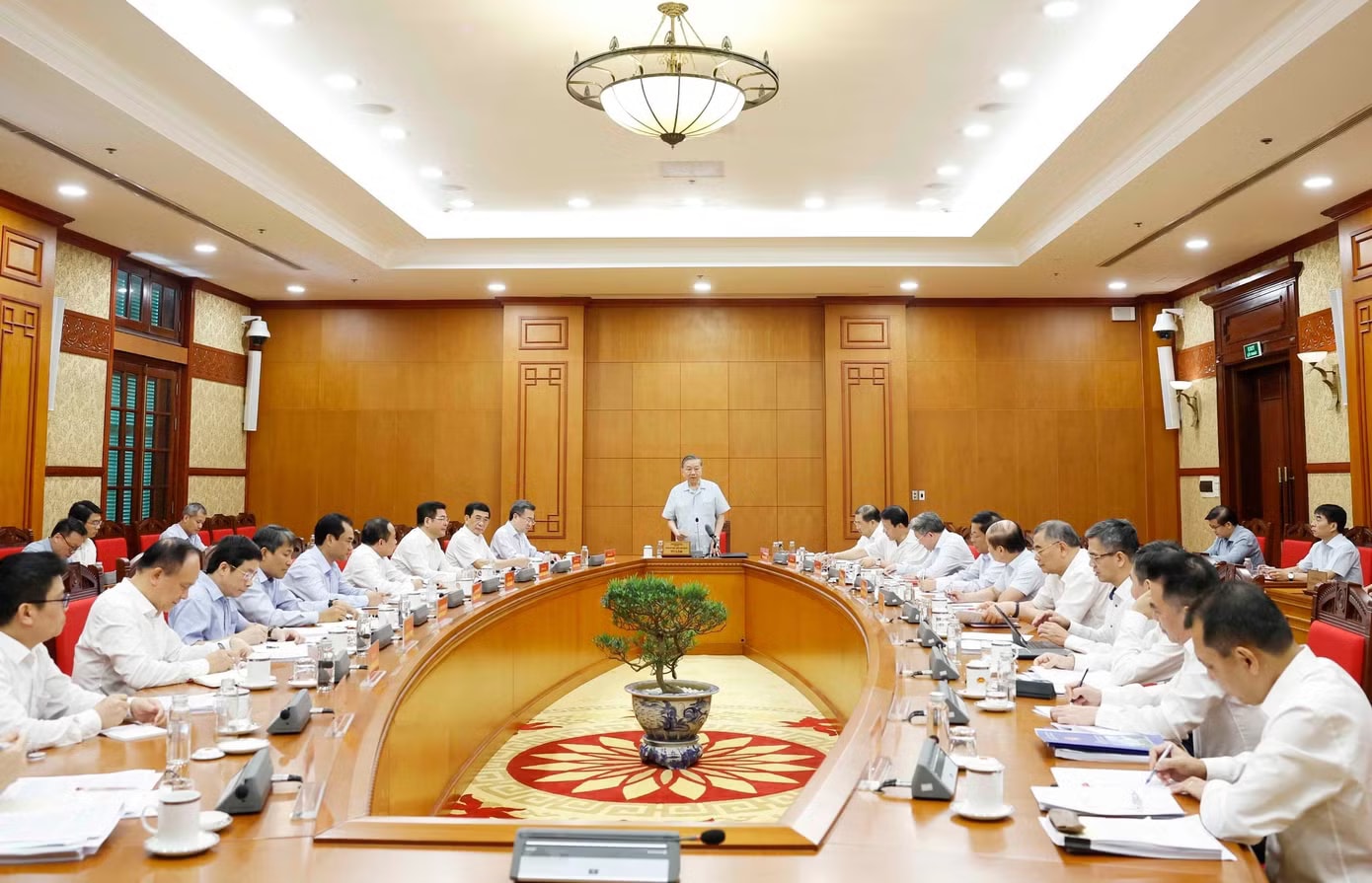 Tổng Bí thư, Chủ tịch nước: Đổi mới tư duy và tầm nhìn phát triển biển trong giai đoạn mới - Ảnh 2.