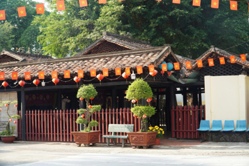 Ngôi đình hơn 300 năm tuổi cổ nhất phương Nam thờ 2 hoàng tử của vua Lý Thái Tổ, được công nhận là Di tích kiến trúc nghệ thuật quốc gia