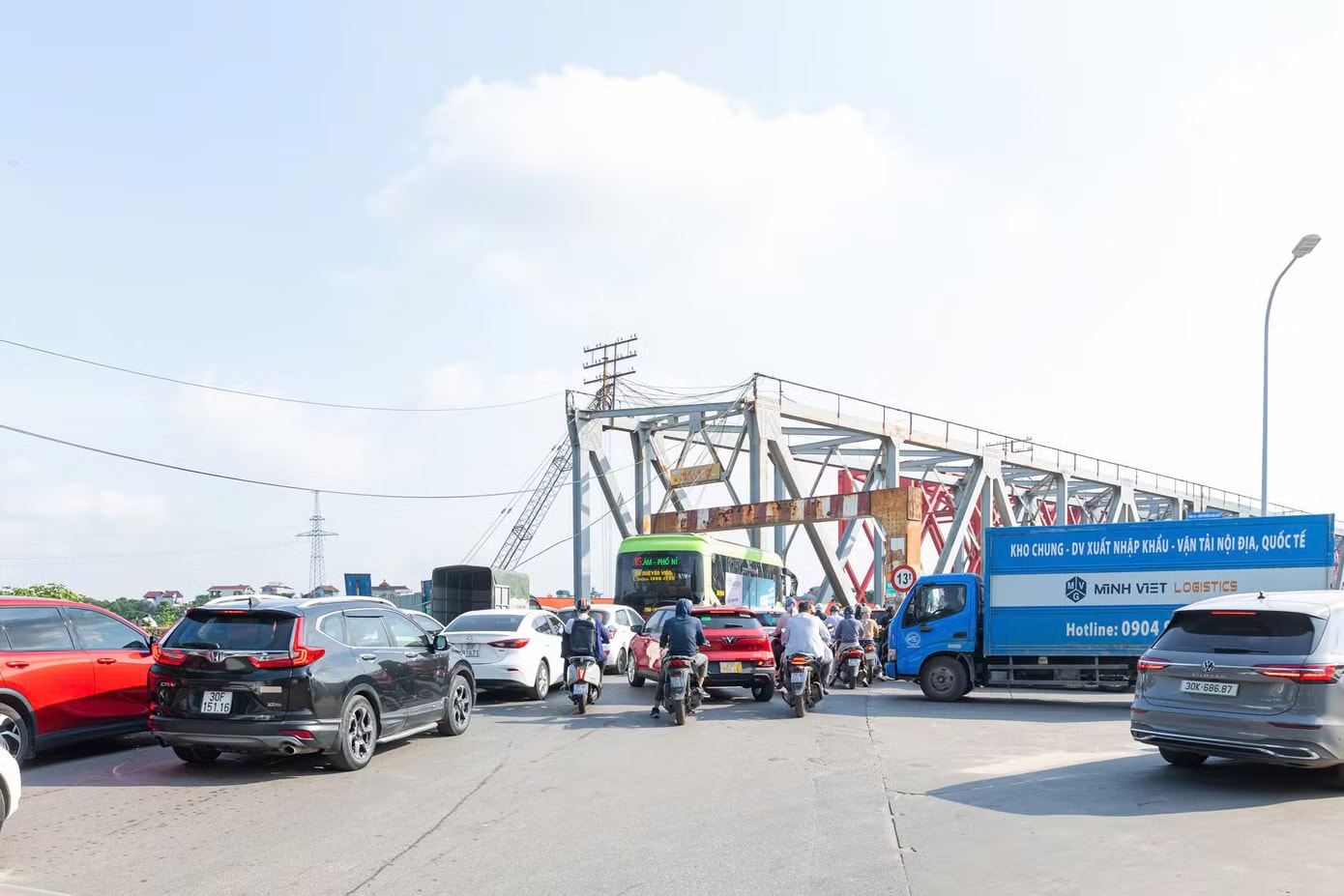 Cận cảnh cầu Đuống 120 năm tuổi trước thời điểm dự kiến tháo dỡ - Ảnh 4.