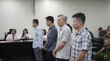 Tuyên án 17 cựu lãnh đạo, cán bộ doanh nghiệp Nhà nước: Bị cáo lĩnh mức án cao nhất 29 năm tù, buộc nộp lại 6,8 tỷ đồng