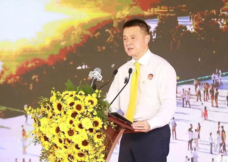 Ông Đặng Minh Trường - Chủ tịch hội đồng quản trị Tập đoàn Sungroup phát biểu tại buổi lễ. TPHCM khởi công 8 công trình, dự án trọng điểm gần 10 tỷ USD - Ảnh 2.