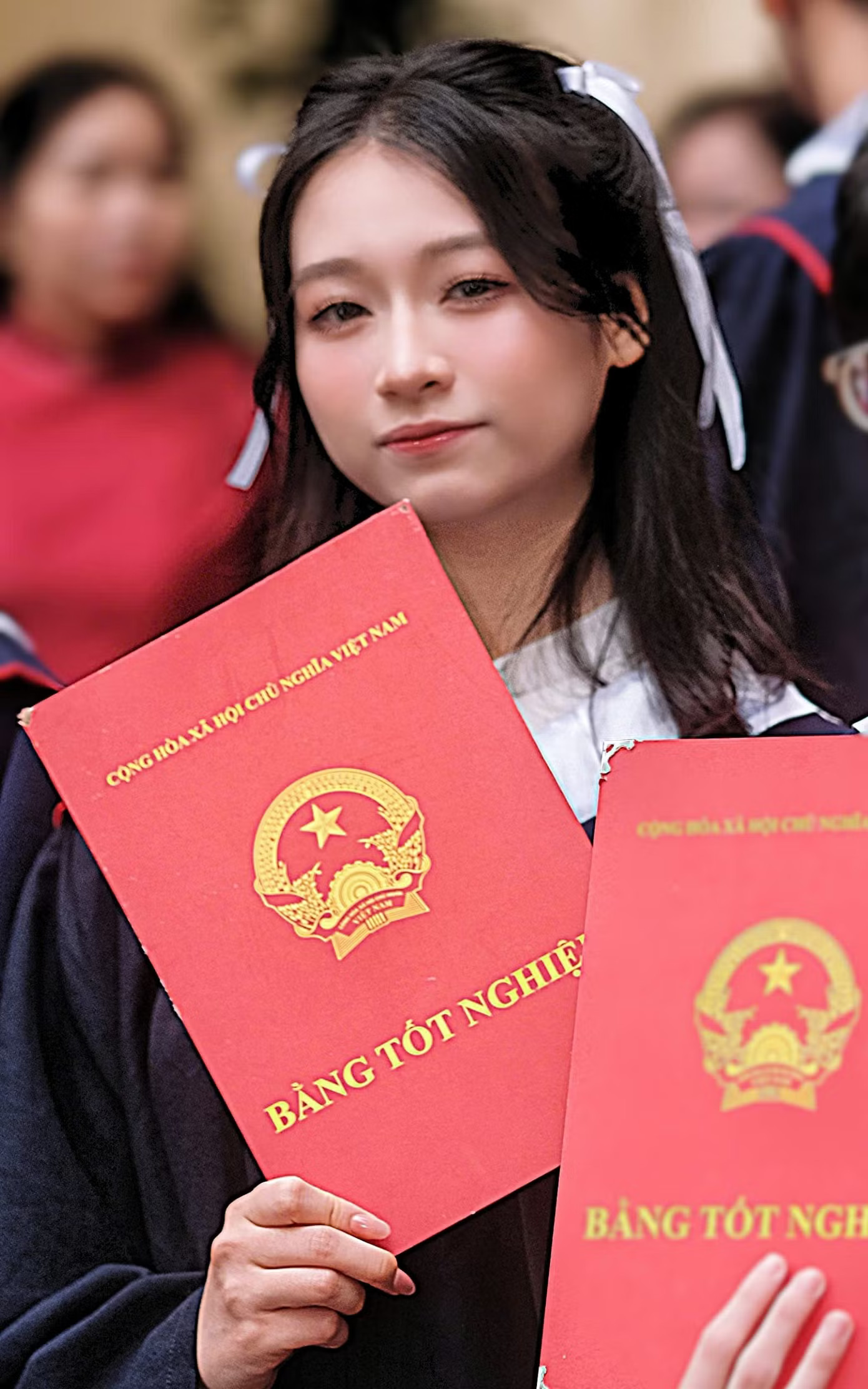 Thủ khoa tổ hợp A01 toàn quốc Hoàng Hương Giang. Ảnh: NVCC. Thành tích 'khủng' của nữ thủ khoa A01 có điểm SAT cao nhất thế giới - Ảnh 2.