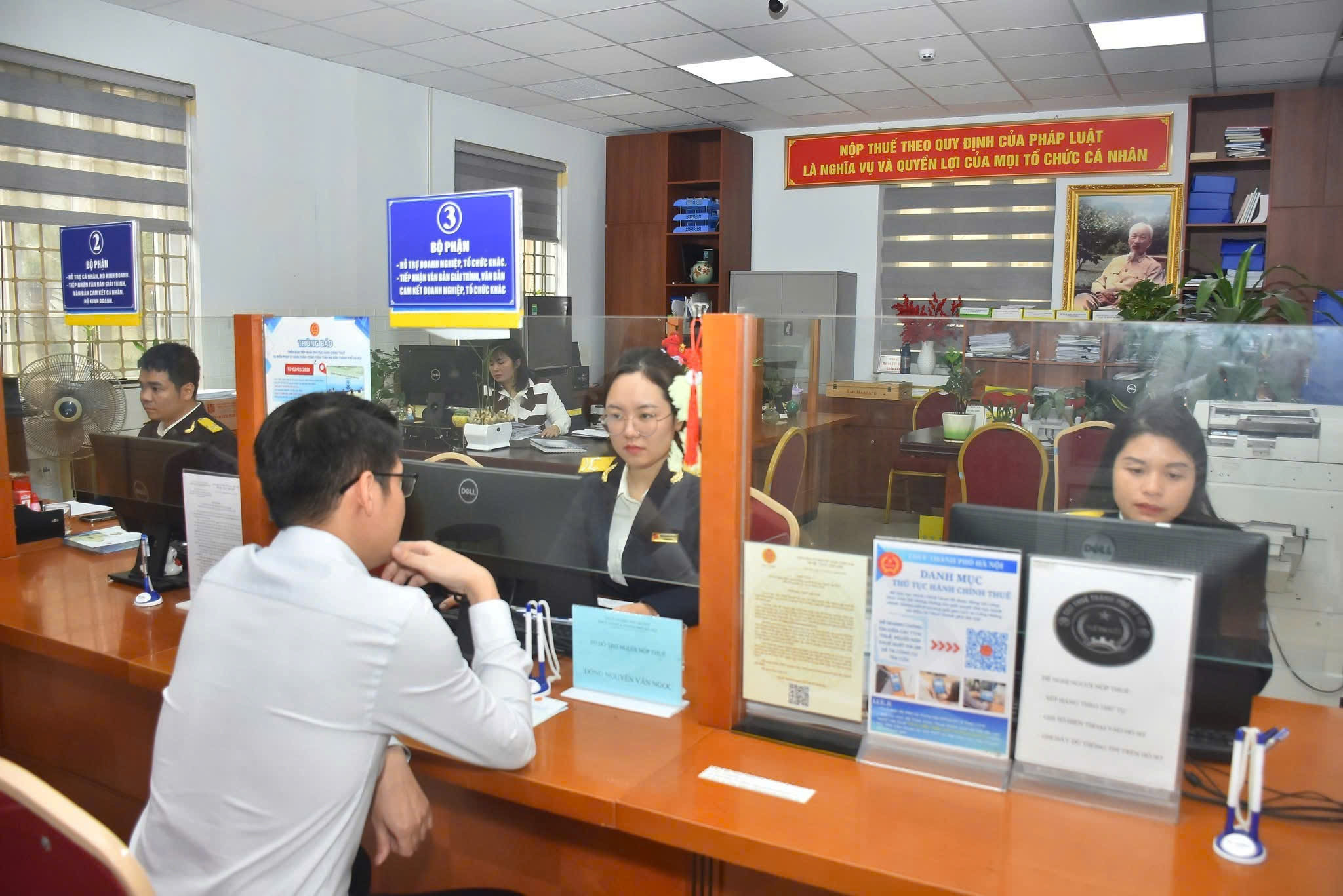 Từ hôm nay (1/7), người có thu nhập từ 5 nguồn này sẽ phải nộp thuế TNCN - Ảnh 1.