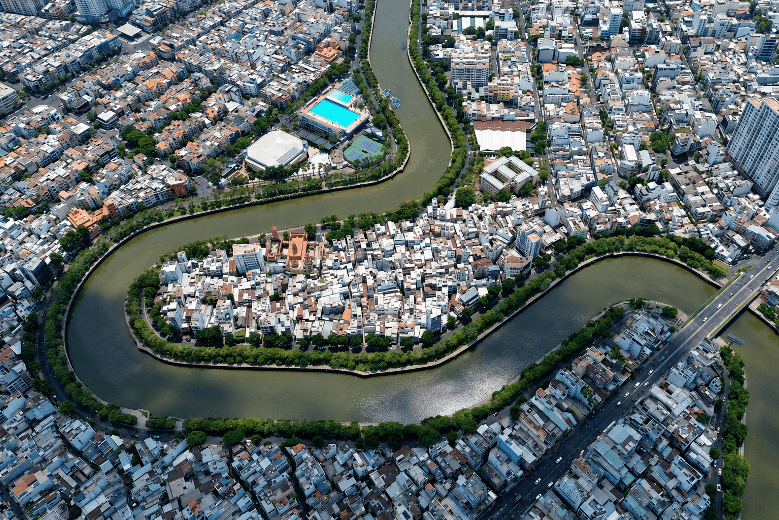 ChatGPT Image 10_57_33 10 thg 7, 2026