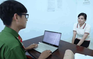 Bắt khẩn cấp, di lý cựu nhân viên ngân hàng SN 1991