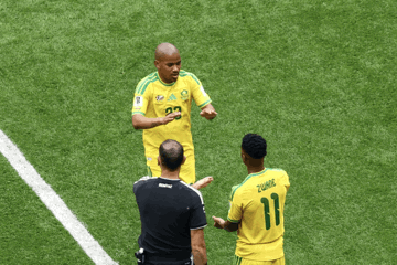 Cầu thủ vừa dự World Cup đột ngột qua đời