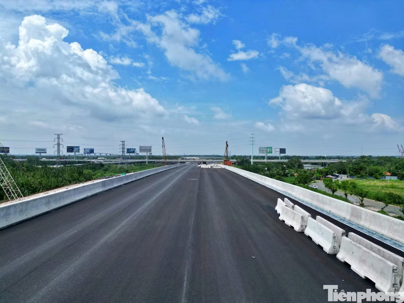Toàn cảnh đường Vành đai 3 TPHCM qua Bình Dương trước mục tiêu thông xe trong năm 2026 - Ảnh 12.