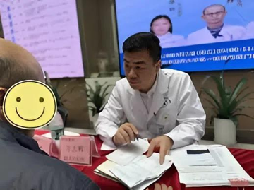 Người đàn ông 56 tuổi kiểm soát đường huyết từ 14,9 xuống 4,8, bí quyết nằm ở 5 thói quen hằng ngày