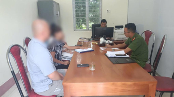 Ngoài khai báo lưu trú trên VNeID, người dân có thể thực hiện qua 2 cách sau