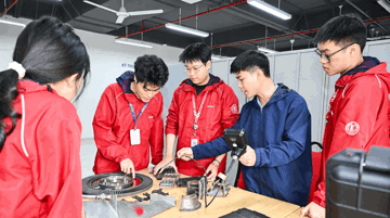 Ngoài Sư phạm, 111 ngành đào tạo được hưởng từ 3,7-5,5 triệu/tháng, phụ huynh biết để nhắc con lựa chọn