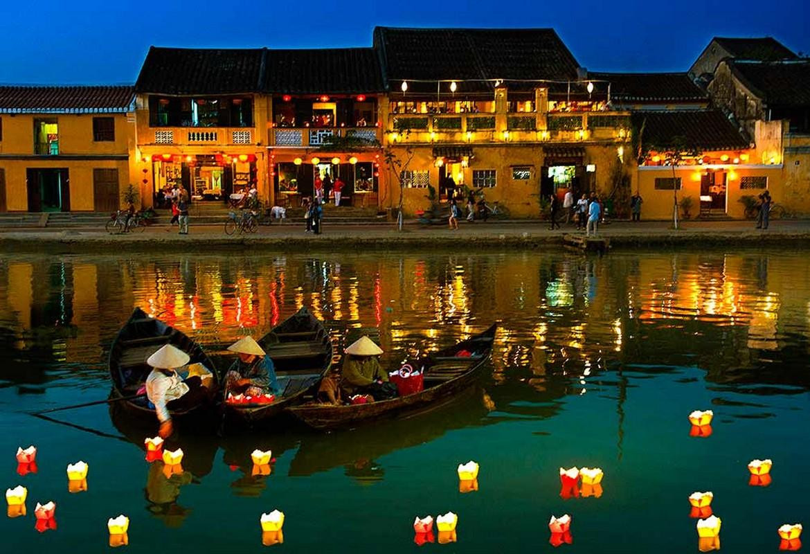 pho-co-hoi-an-ve-dem-3_1783935453.jpg