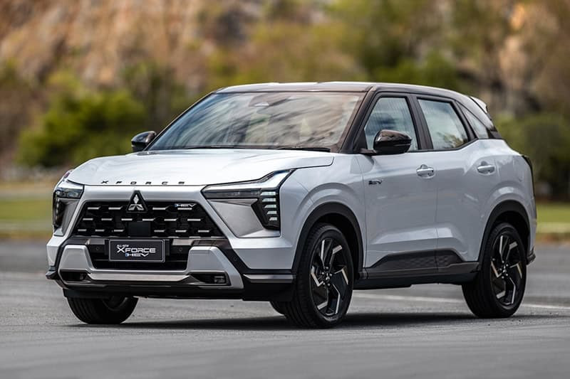 Mitsubishi xFORCE <a style='text-decoration: none;' href='/HEV'>HEV</a> (1)