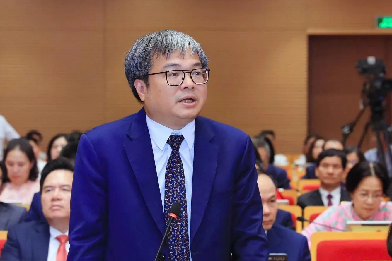 Sở Xây dựng nói về kế hoạch 'thành phố bọt biển' chống ngập, khu vực nào Hà Nội sẽ làm trước? - Ảnh 1.