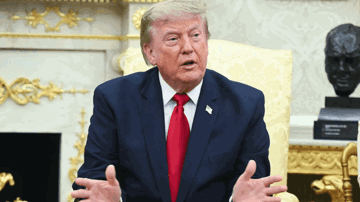 Không kích dồn dập, ông Trump nói Iran muốn đàm phán: Chuyên gia cảnh báo khẩn
