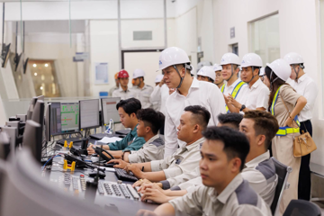 Ngân hàng quy mô 2,5 triệu tỷ đồng đến thăm siêu dự án thép hơn 7 tỷ USD của Chủ tịch Trần Đình Long