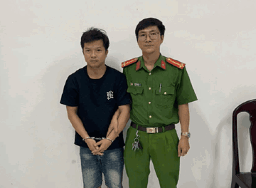 Bắt khẩn cấp Nguyễn Huy Tèo