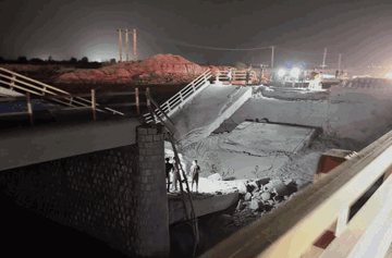 Mỹ không kích hàng loạt cây cầu và sân bay, Iran điên tiết trút giận vào nhà máy điện của Kuwait
