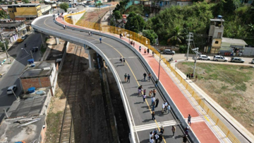 Xây xong cầu vượt dài 355m trị giá hơn 300 tỷ đồng
