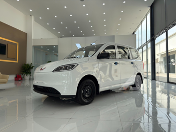 MPV điện 7 chỗ giá chỉ 499 triệu đồng chính thức về Việt Nam: Cửa trượt, chạy gần 300 km/lần sạc, khoang chứa đồ 'khủng'