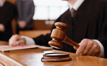 Sau PwC, đến lượt 2 kiểm toán viên của RSM Việt Nam bị UBCKNN đình chỉ