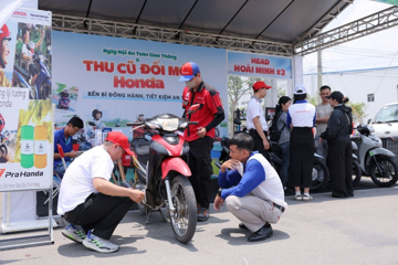 Trước làn sóng xe điện, Honda Việt Nam tuyên bố thẳng về khả năng giữ giá của xe máy xăng