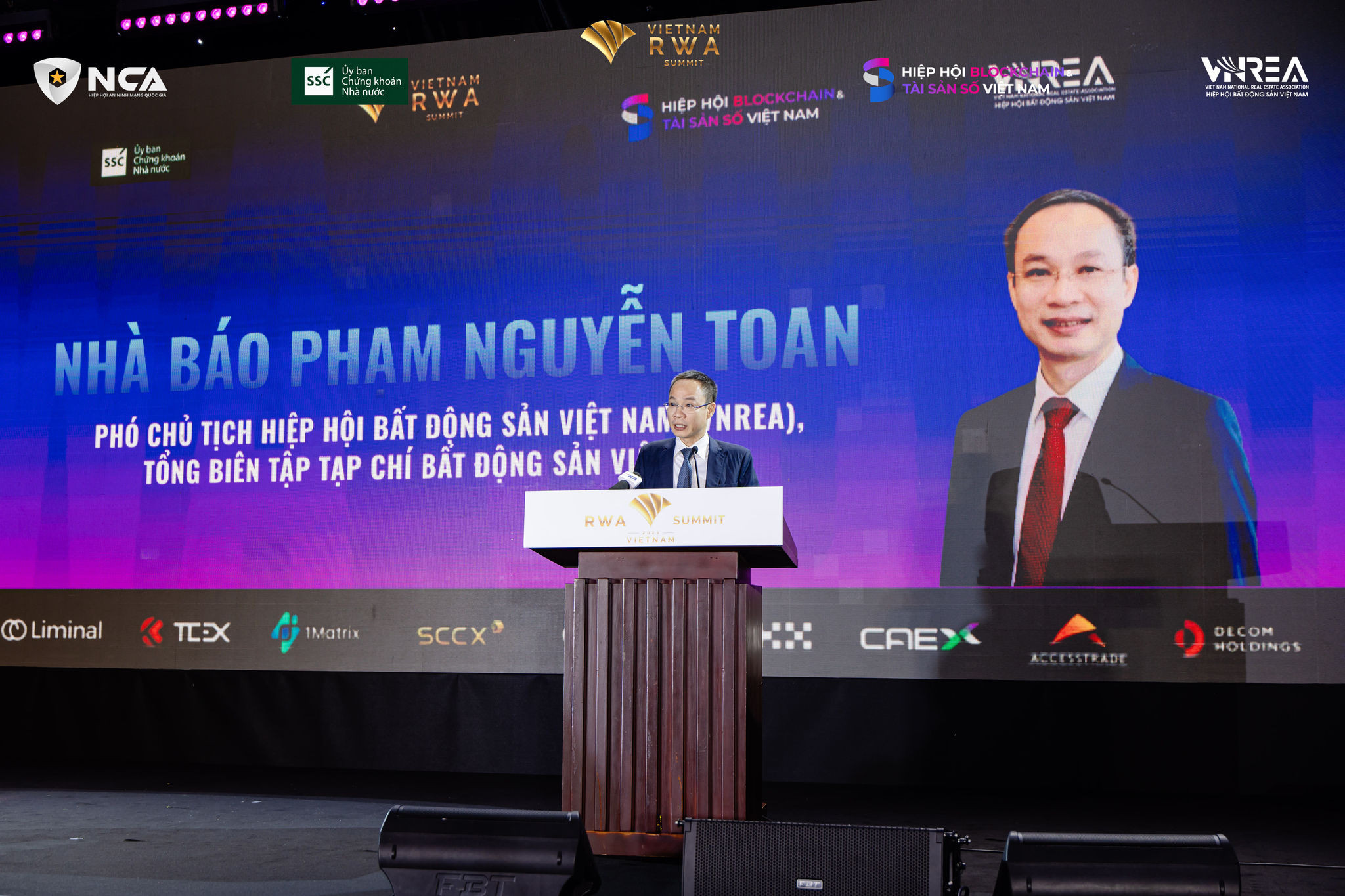085252do_l2190.jpg
