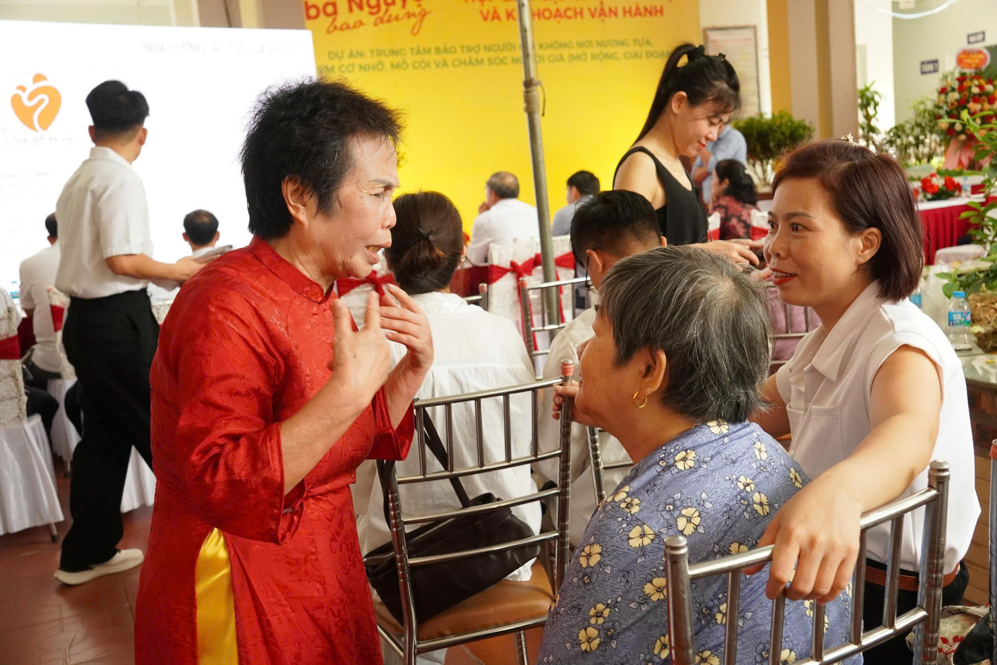 ba nguyet bao dung 4