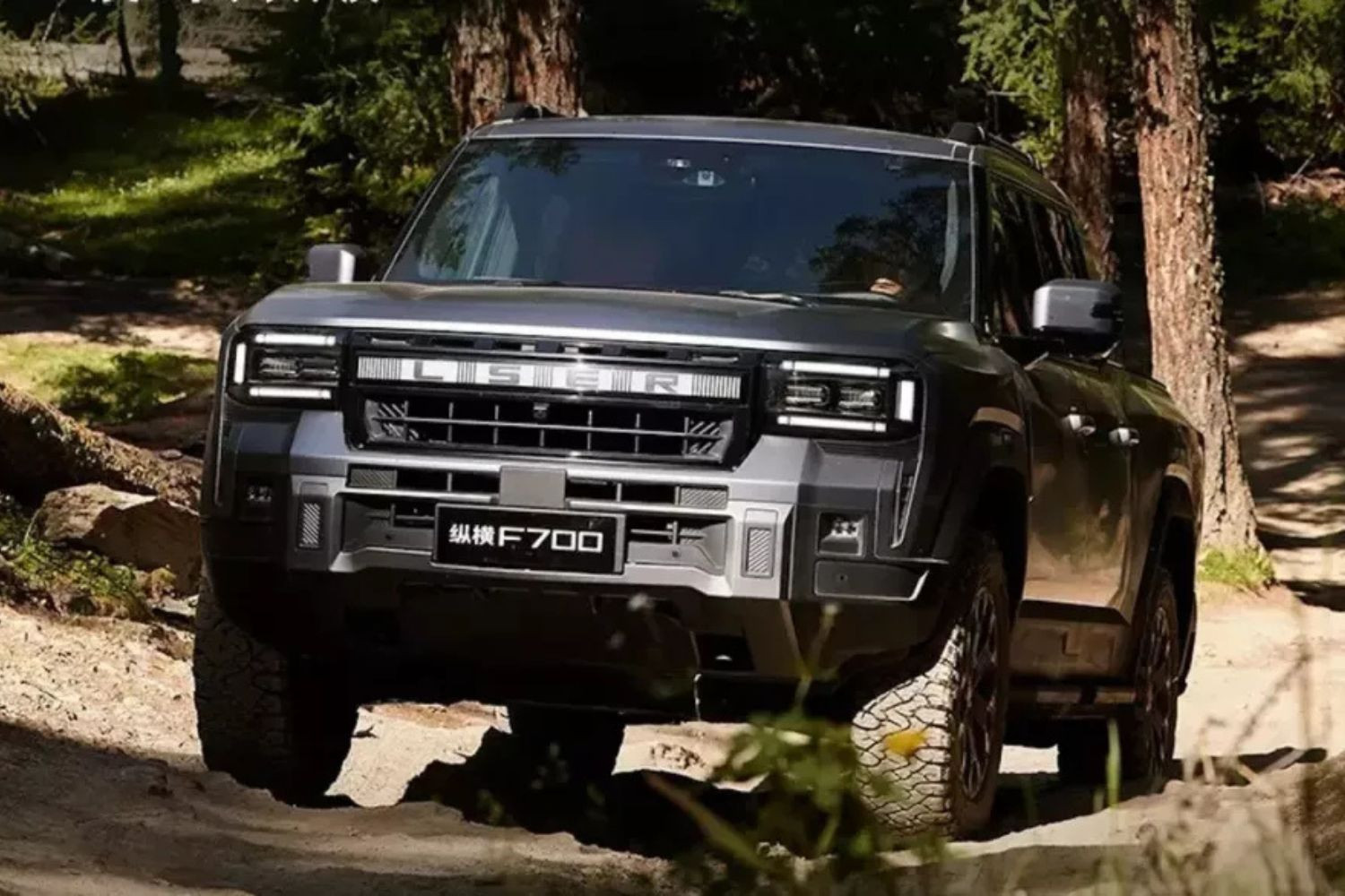 Bán tải hybrid Jetour Zongheng F700: Sạc 10 phút, chạy 1.300 km, đầu giống Land Cruiser thách thức Ford Ranger và Toyota Hilux - Ảnh 1.
