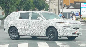 Honda tiếp tục để lộ SUV cỡ D mới trên đường thử, chi tiết đầu xe lần đầu được hé lộ