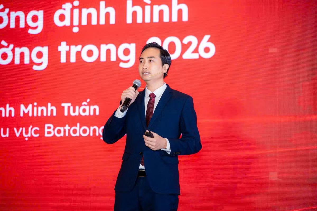 Ông Đinh Minh Tuấn nhận định, hạ tầng và chất lượng sống đang dẫn dắt xu hướng dịch chuyển dân cư ra ngoài trung tâm. Giá nhà Thượng Hải tăng 13 lần sau 25 năm tái quy hoạch: Cơ hội nào cho bất động sản Hà Nội sau 'đại phẫu' đô thị? - Ảnh 5.