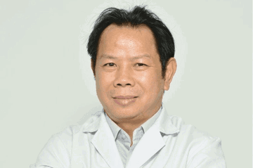 Bác sĩ Nha khoa thẩm mỹ bị cáo buộc lừa 1,2 triệu khách hàng lắp răng sứ bằng vật liệu Trung Quốc, thu về hơn 2.500 tỷ đồng
