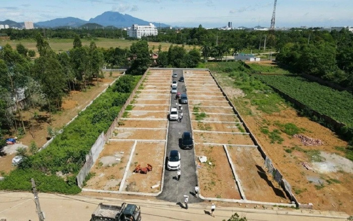 Mai Văn Hùng lừa đảo bằng hình thức kêu gọi góp tiền đầu tư bất động sản. Ảnh minh họa.