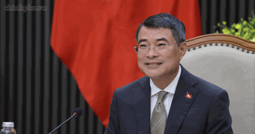 Thủ tướng Lê Minh Hưng điện đàm với Thủ tướng Canada