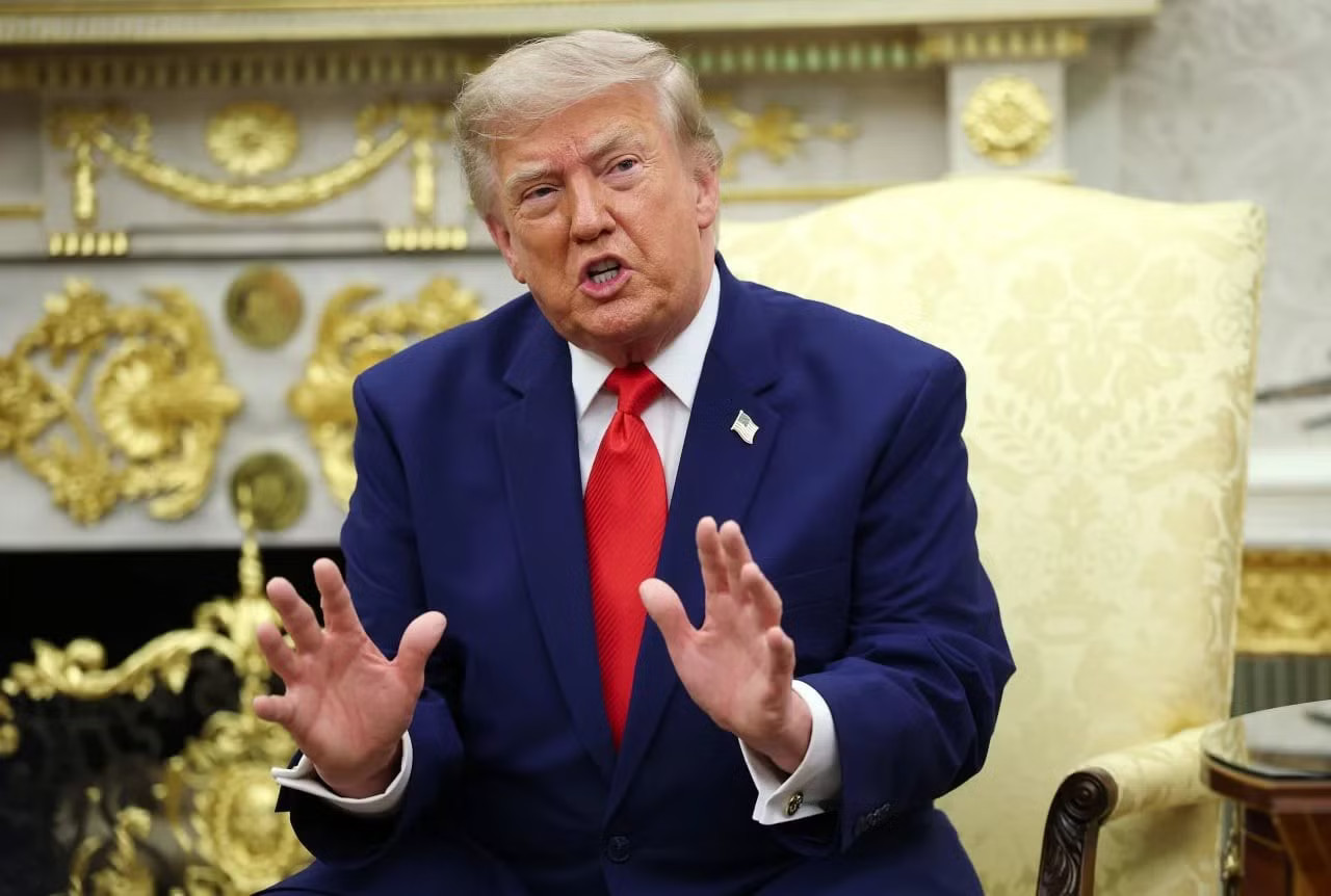 Tổng thống Mỹ Donald Trump. Ảnh: Getty Images Tổng thống Trump tuyên bố Mỹ sẽ sớm tấn công 'pháo đài ngầm' Pickaxe của Iran - Ảnh 1.