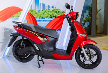 Mẫu xe máy điện của VinFast quảng cáo chạy xa tới 160km/1 lần sạc, thiết kế lịch lãm, cốp rộng 21 lít