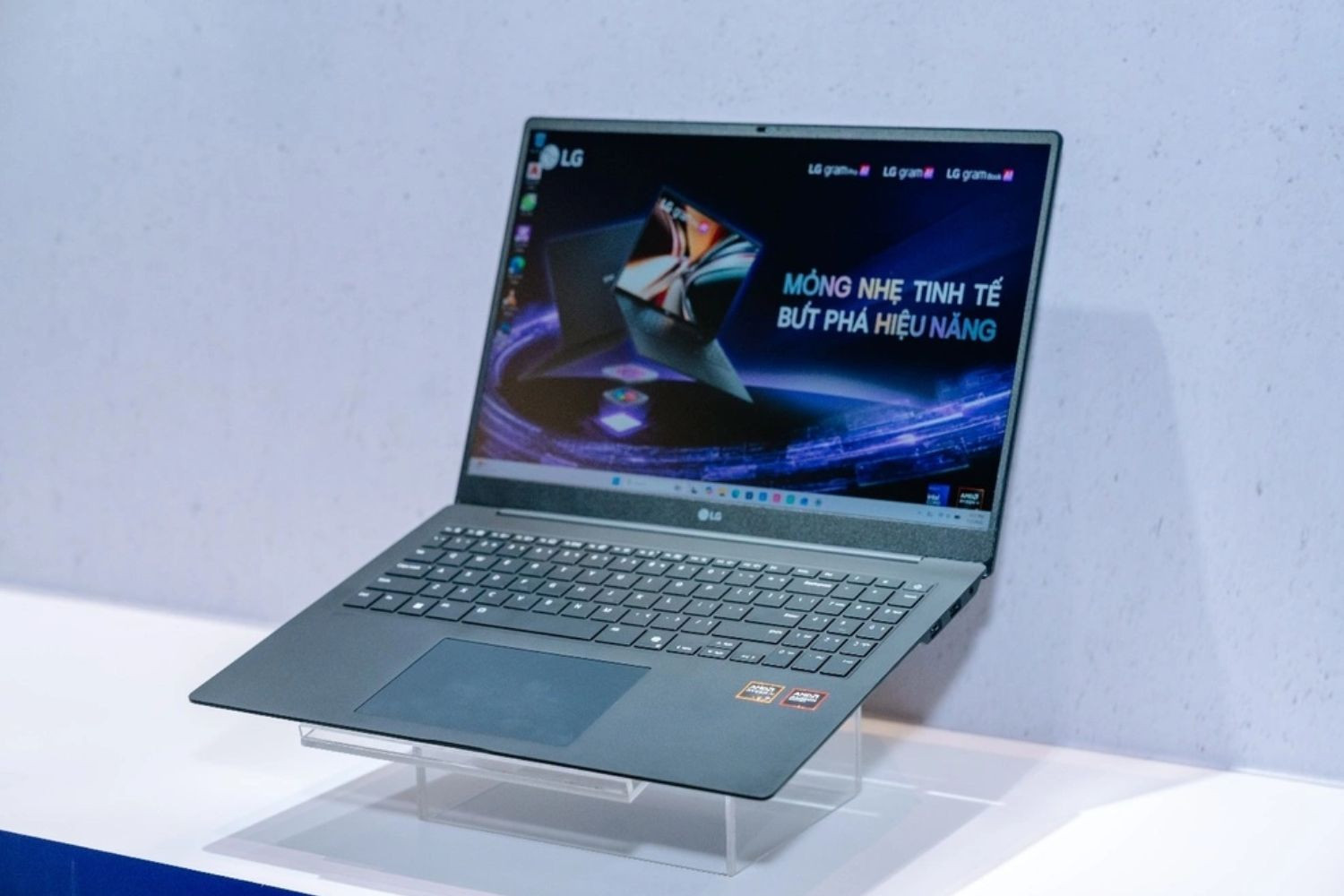 Laptop LG gram AI 2026 ra mắt tại Việt Nam