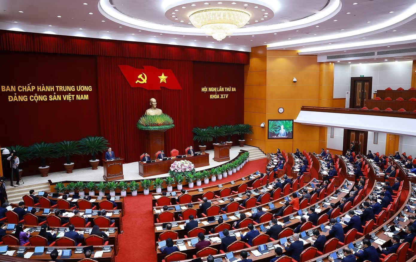 Hội nghị Trung ương 3 khóa XIV. Ảnh: TTXVN. Trung ương thảo luận về đổi tên Ban Tuyên giáo và Dân vận Trung ương - Ảnh 1.