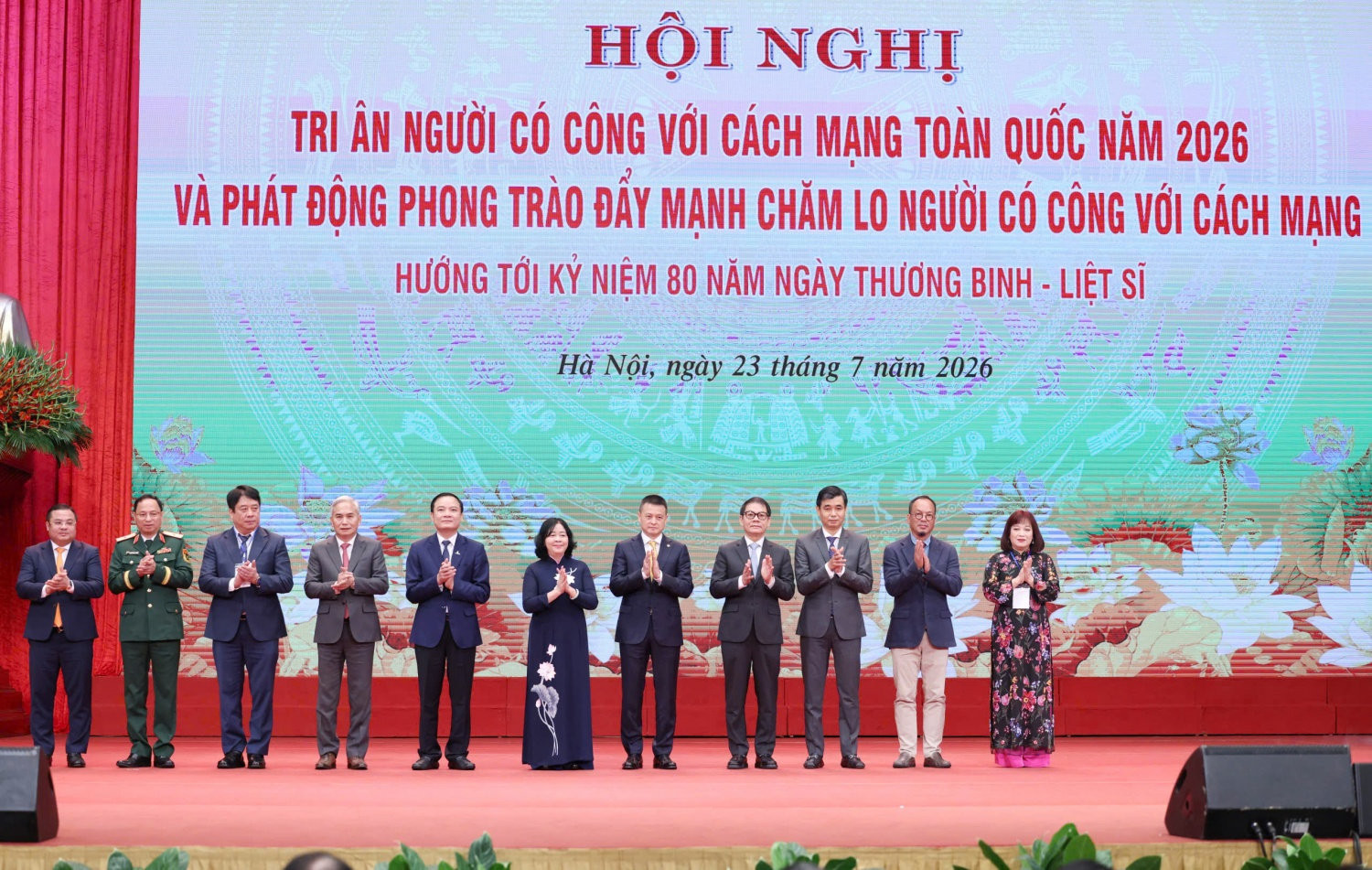 Thủ tướng kêu gọi, Vingroup, Sun Group, PVN, Hòa Phát, Thaco lập tức chi hàng chục nghìn tỷ hưởng ứng - Ảnh 1.