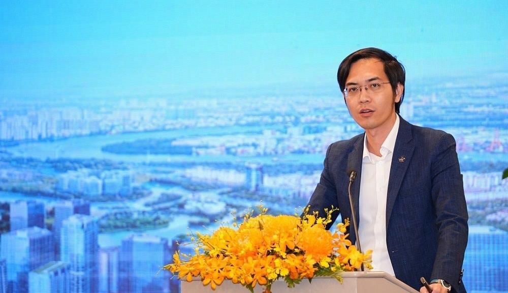 PGS.TS Nguyễn Hữu Huân, Phó Chủ tịch Cơ quan điều hành Trung tâm Tài chính Quốc tế Việt Nam tại TP. HCM (Ảnh: Tạp chí Diễn đàn Doanh nghiệp)