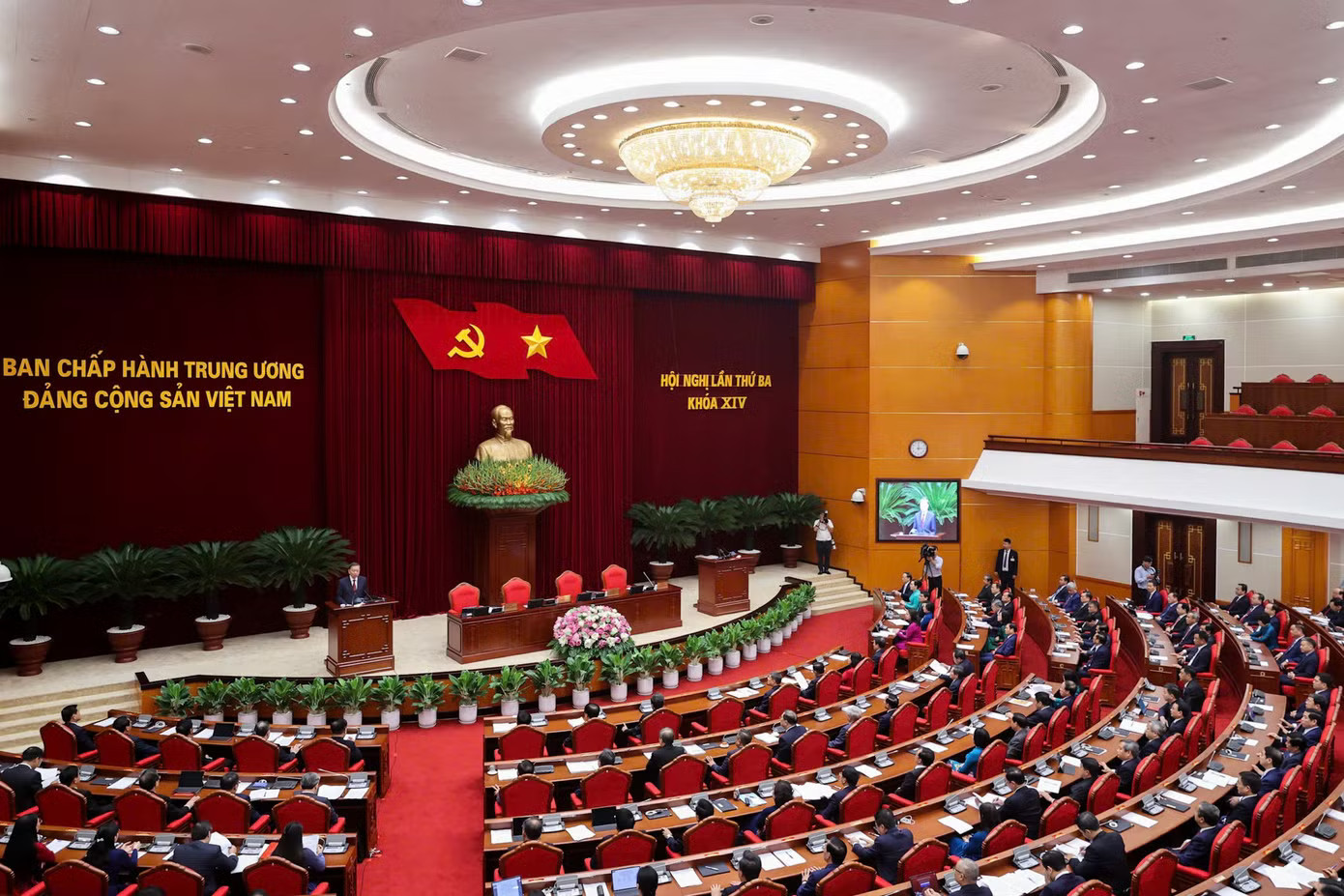 Trung ương nêu quan điểm, định hướng sửa đổi Luật Đất đai - Ảnh 1.