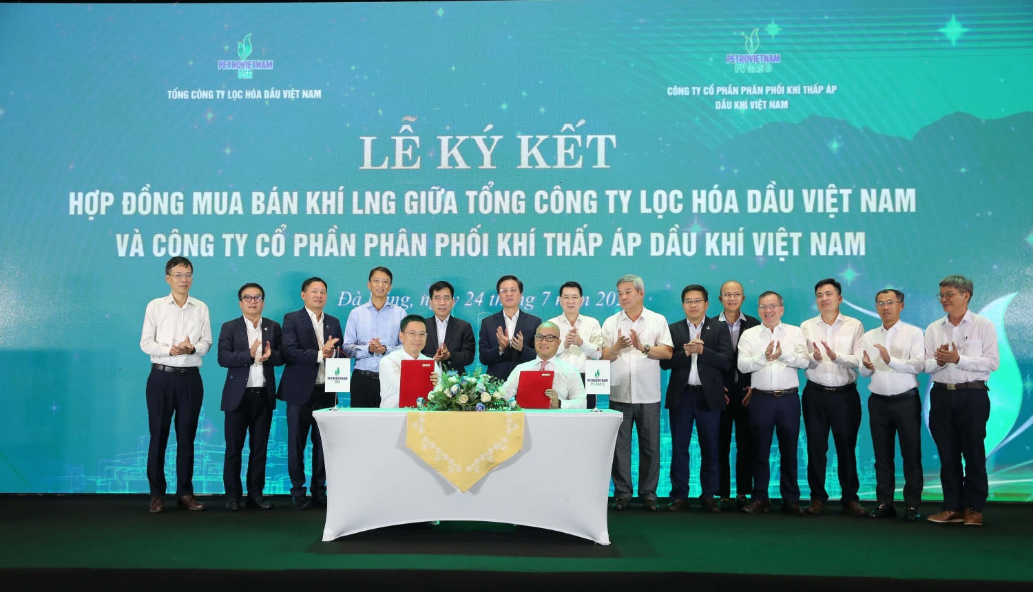 Lãnh đạo Petrovietnam chứng kiến Lễ ký hợp đồng mua bán khí giữa <a style='text-decoration: none;' href='/BSR'>BSR</a> và PV <a style='text-decoration: none;' href='/GAS'>GAS</a> D