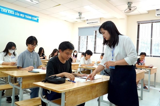 sap-nhap-truong-hoc.jpg