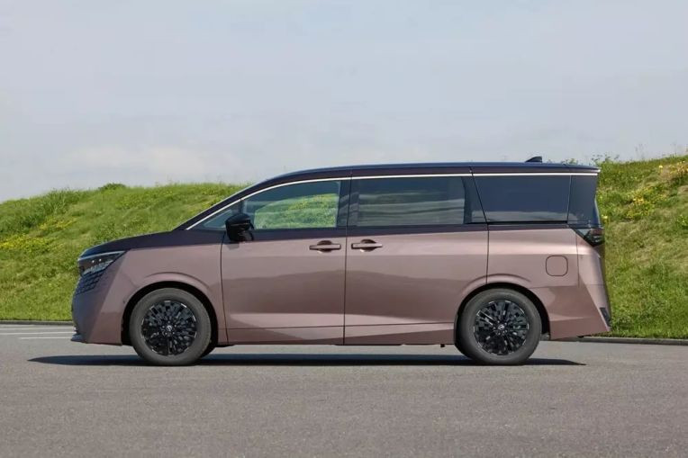 Đây là dòng MPV cỡ lớn
