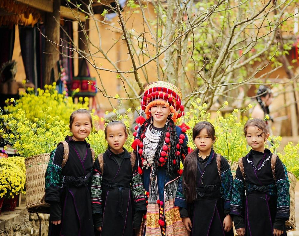 63kien-truc-dac-sac-va-van-hoa-dac-trung-cua-ban-cat-cat---sa-pa-ngay-cang-thu-hut-khach-du-lich-5_1784885170.jpg