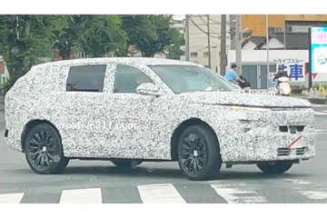Mẫu SUV 7 chỗ Honda Avancier sắp về Việt Nam đấu Hyundai Santa Fe giá bao nhiêu?