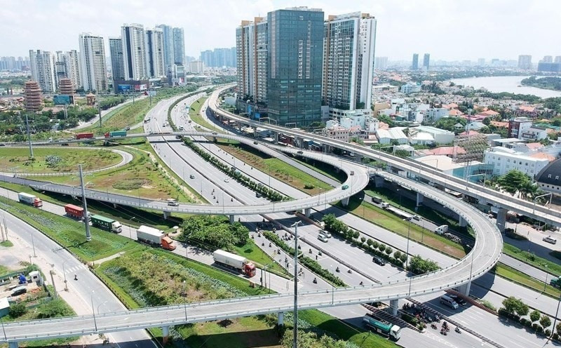 Tính đến ngày 23/10, tổng số vốn đầu tư công đã được giải ngân tương đương 51,7% kế hoạch năm.