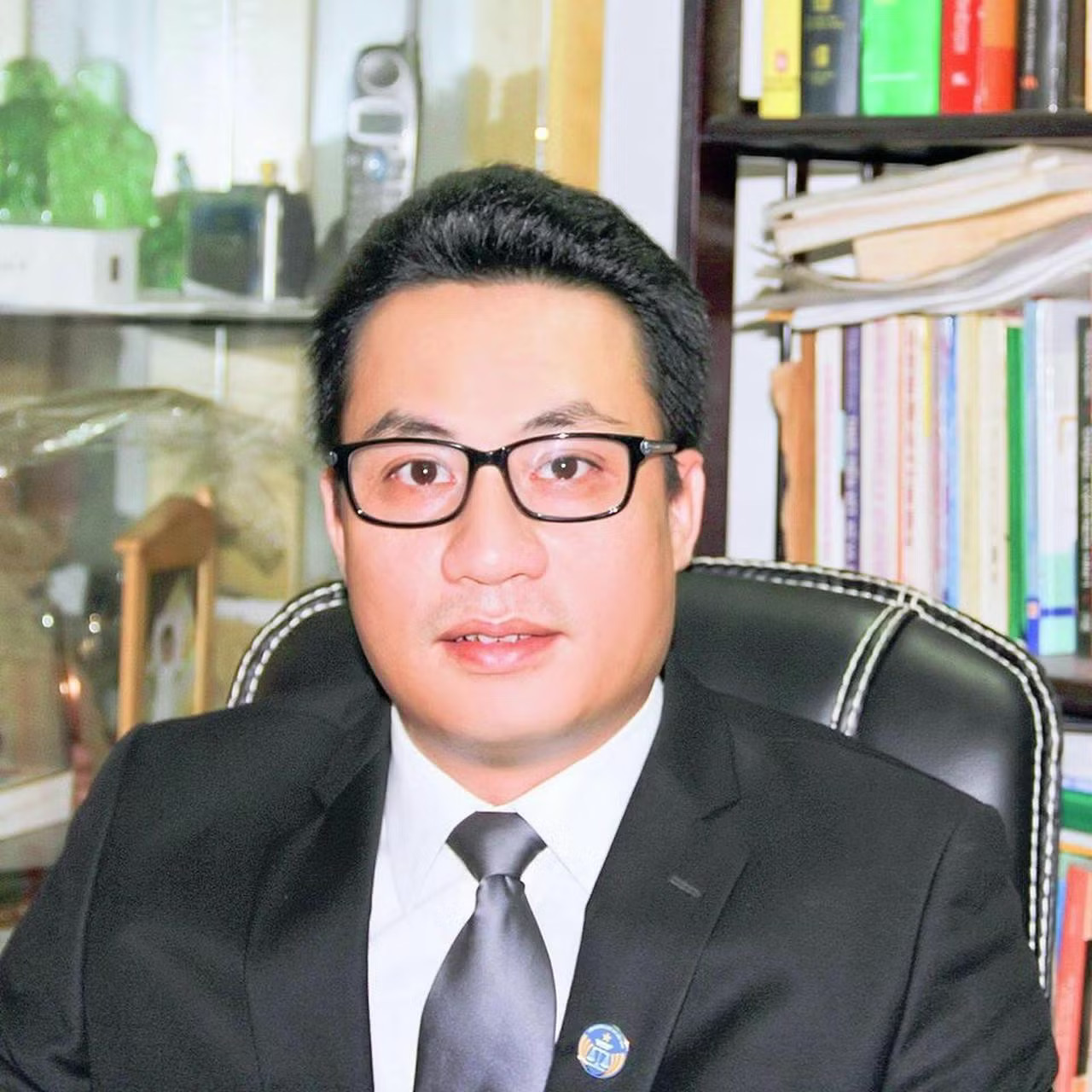 Luật sư Nguyễn Văn Quynh, Hãng luật Hưng Yên - Đoàn Luật sư thành phố Hà Nội. Bỏ công chứng bất động sản: Kiểm soát rủi ro bằng cách nào? - Ảnh 3.